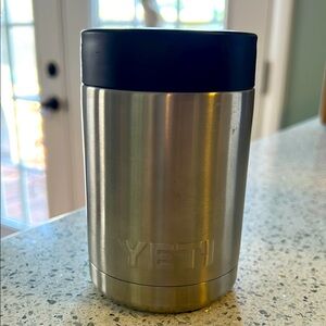 YETI Stainless Steel Rambler Colster Can Cooler